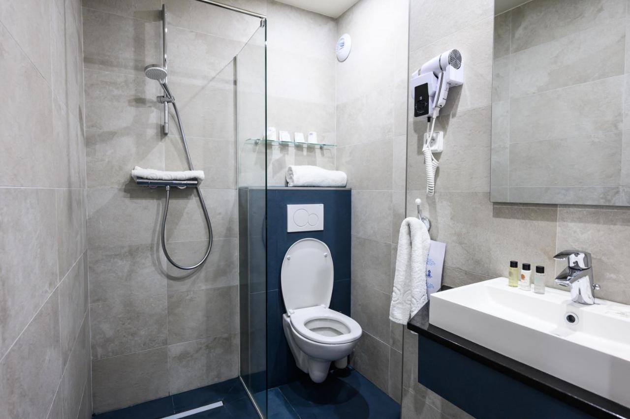 Hotel D'Alsace Париж Екстер'єр фото