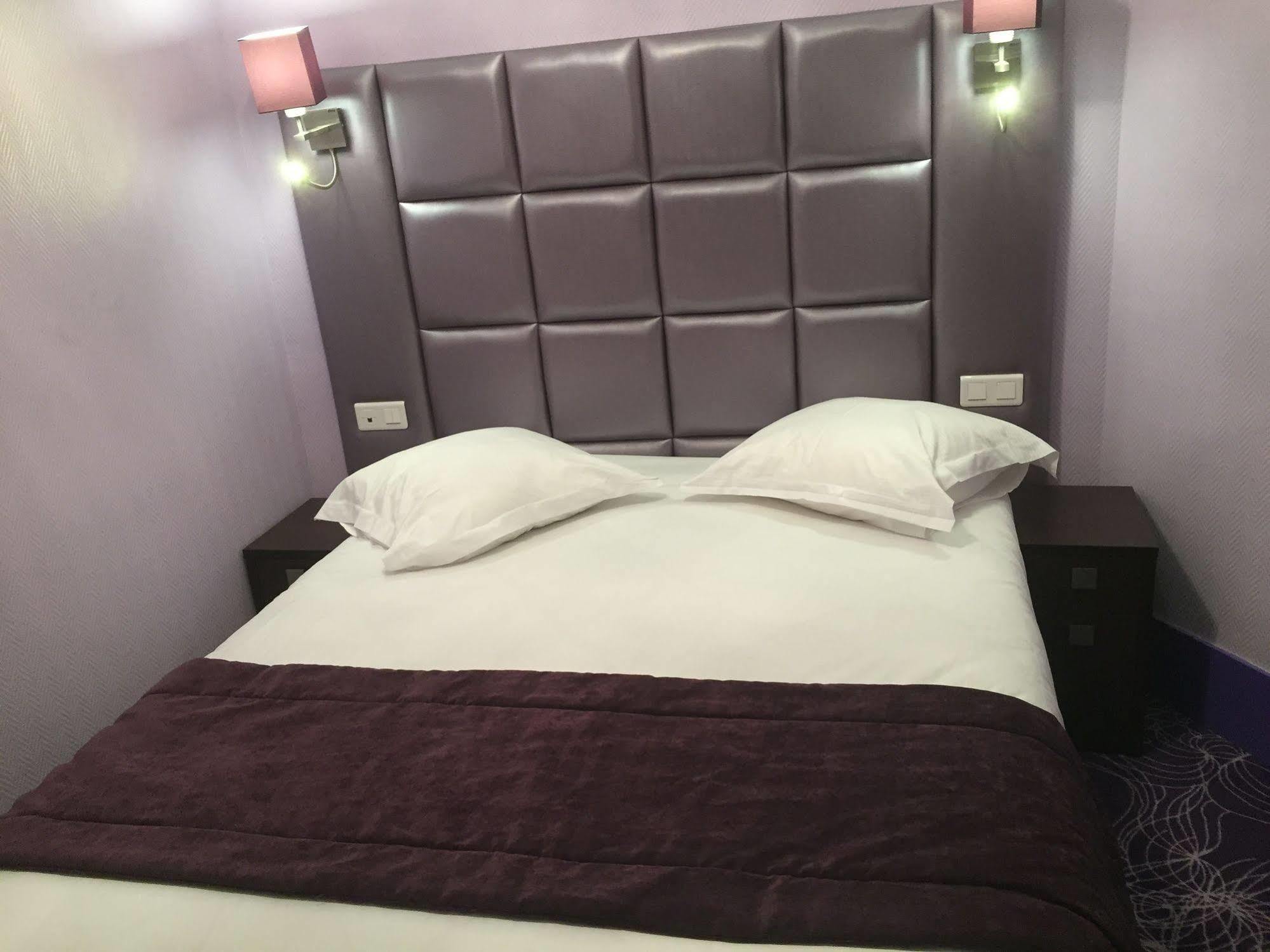 Hotel D'Alsace Париж Екстер'єр фото